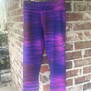 Adidas womens xsmall 3/4 leggings